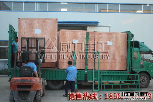 出口40搖臂鉆床裝車